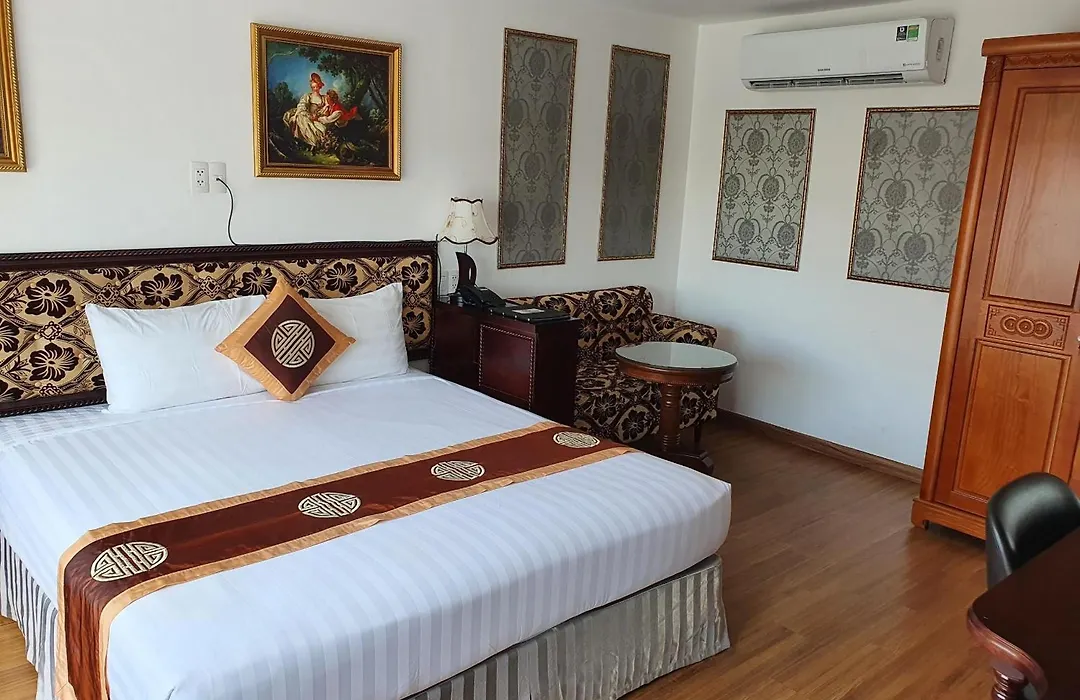 Dancentre Luxury Apartment Near Secc Formerly Emerald Hotel & Apartment-1