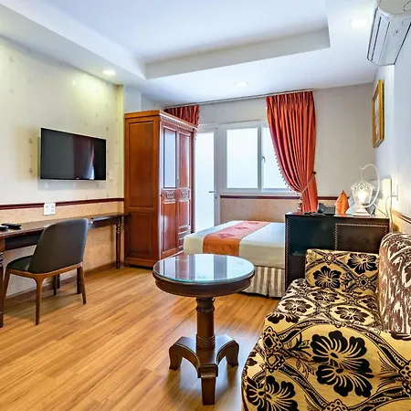 Dancentre Luxury Apartment Near Secc Formerly Emerald Hotel & Apartment-3